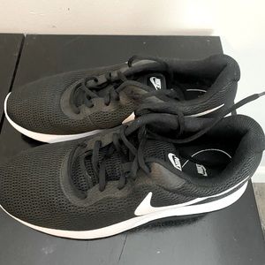 Nike women’s sneakers. Wide width.